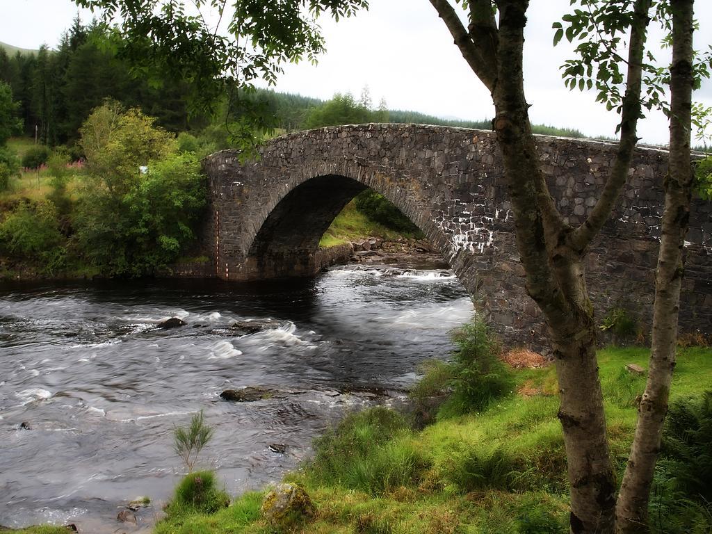 Bridge Of Orchy Hotel Dış mekan fotoğraf