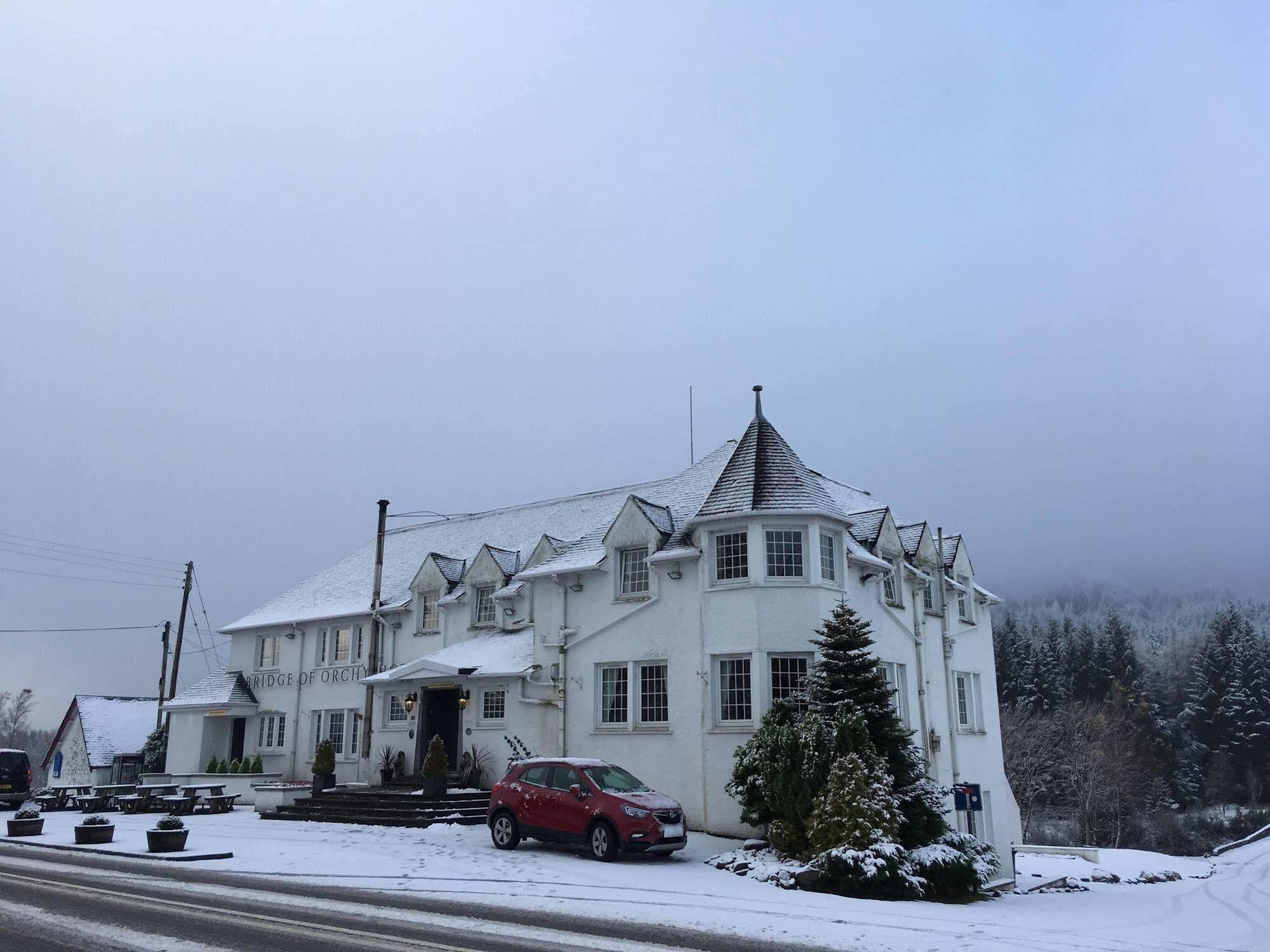 Bridge Of Orchy Hotel Dış mekan fotoğraf